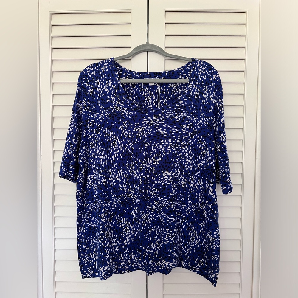Chico’s Tee-Shirt